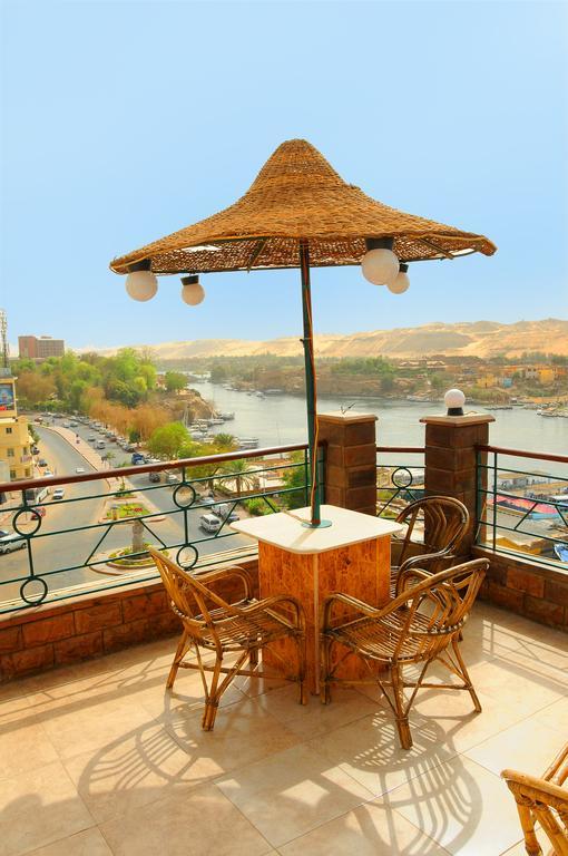 Nile Hotel Assuan Exterior foto